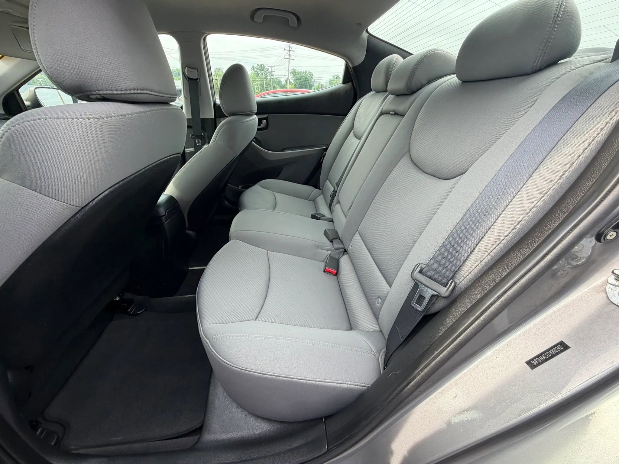 Used 2012 Hyundai Elantra GLS w/ Preferred Pkg 3 FWD image 11