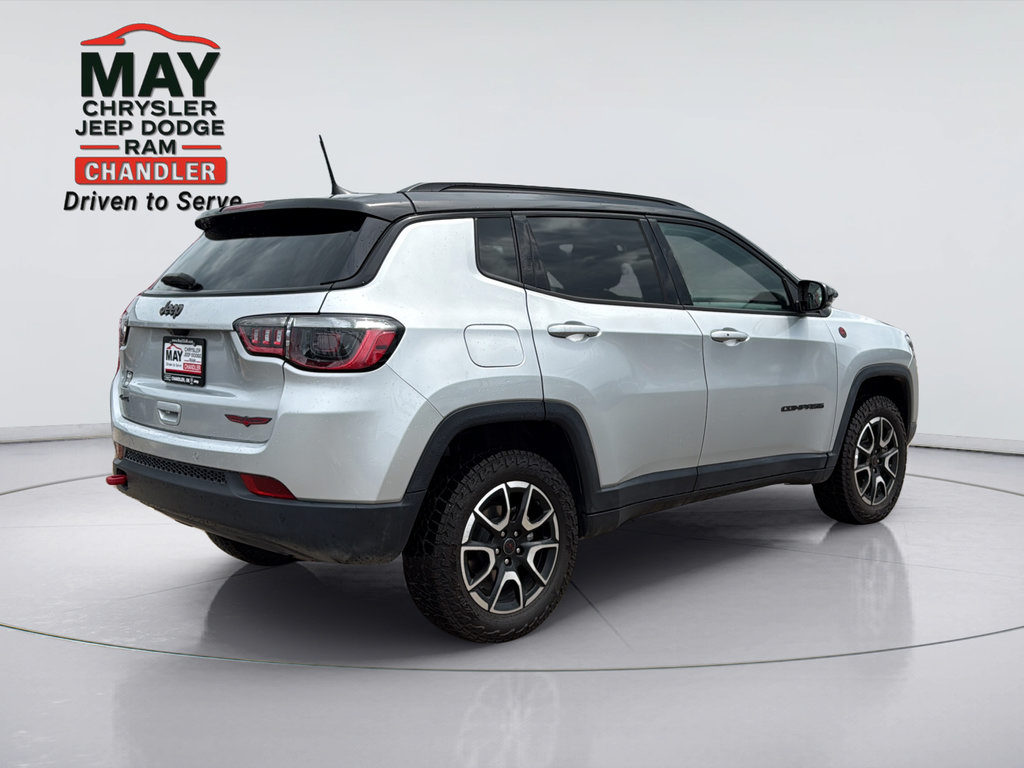 Certified 2025 Jeep Compass Trailhawk AWD/4WD image 7
