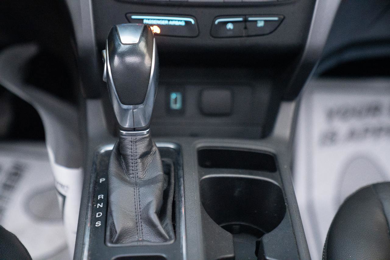 Used 2018 Ford Escape SEL w/ Ford Safe & Smart Package image 34