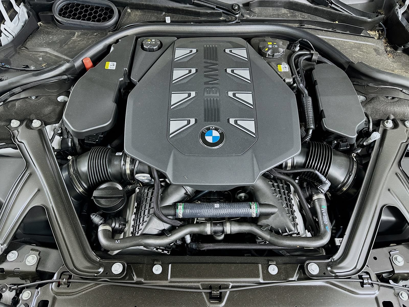 New 2026 BMW 760i xDrive w/ Executive Package AWD/4WD image 13