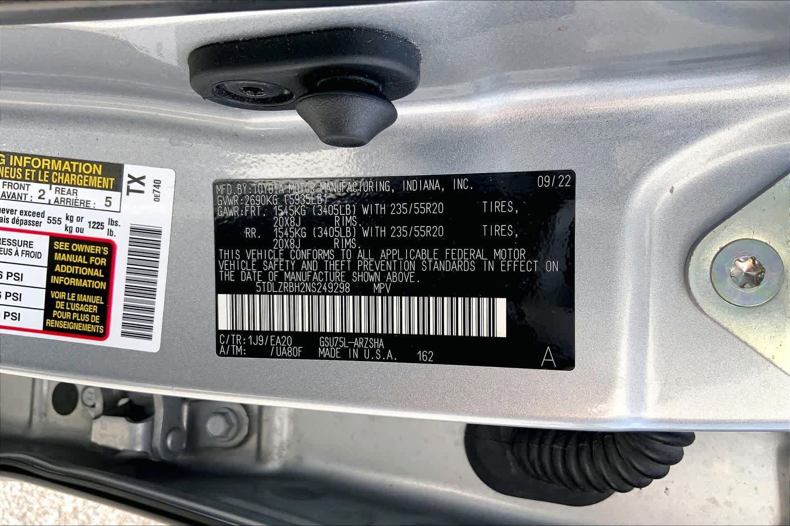 Used 2022 Toyota Highlander XSE AWD/4WD image 36