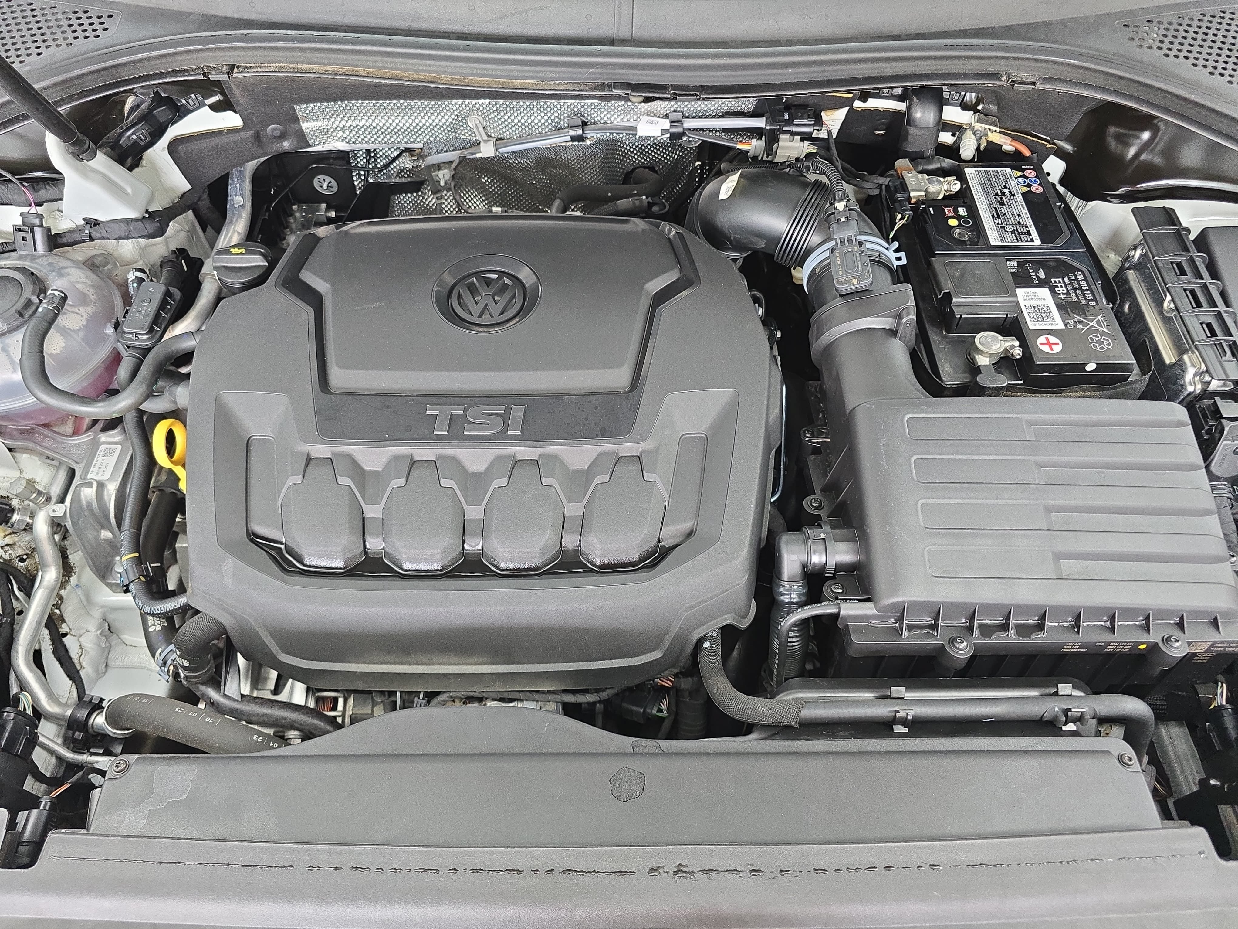 Used 2023 Volkswagen Tiguan SE FWD image 31