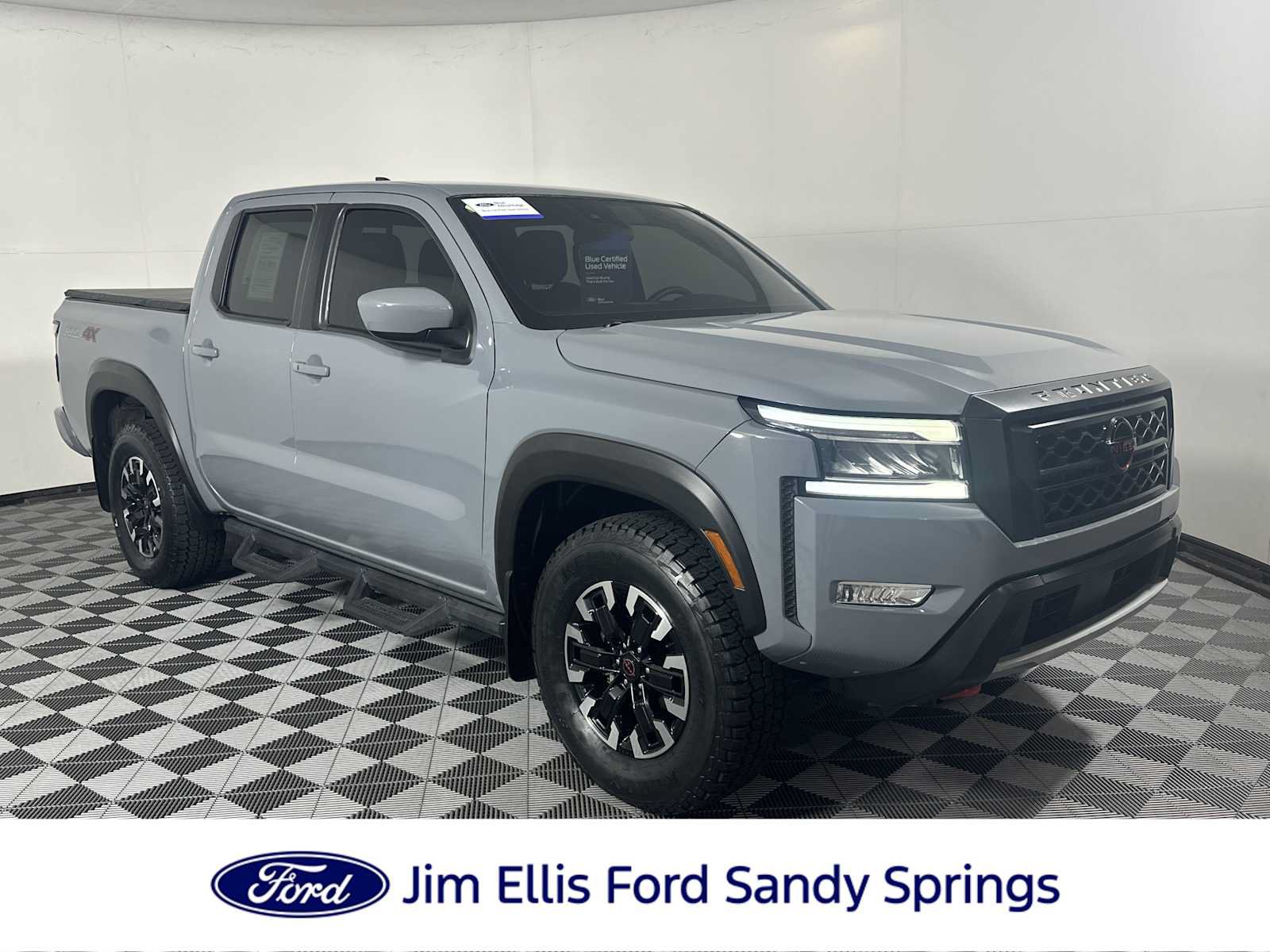 Used 2024 Nissan Frontier PRO-4X AWD/4WD image 1