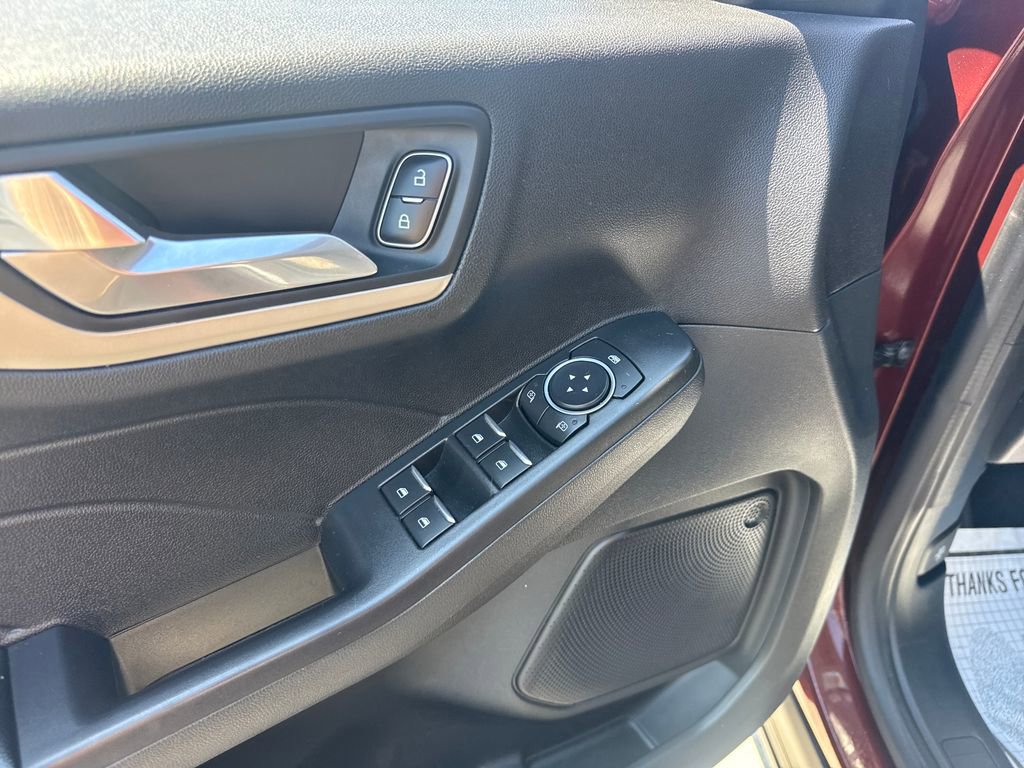 Used 2021 Ford Escape SE w/ Convenience Package AWD/4WD image 28