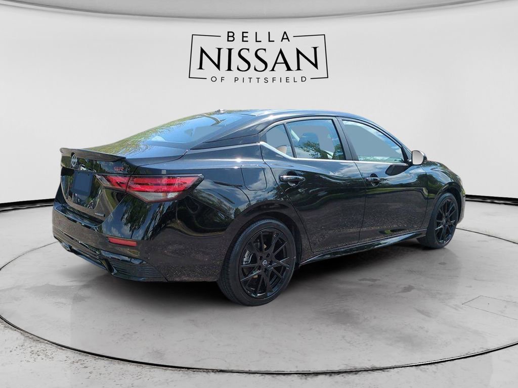 New 2025 Nissan Sentra SR w/ Midnight Edition image 3