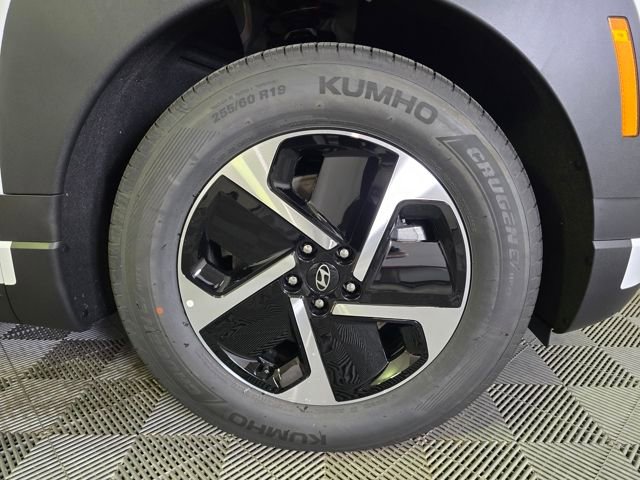 New 2026 Hyundai Ioniq 9 SE image 3