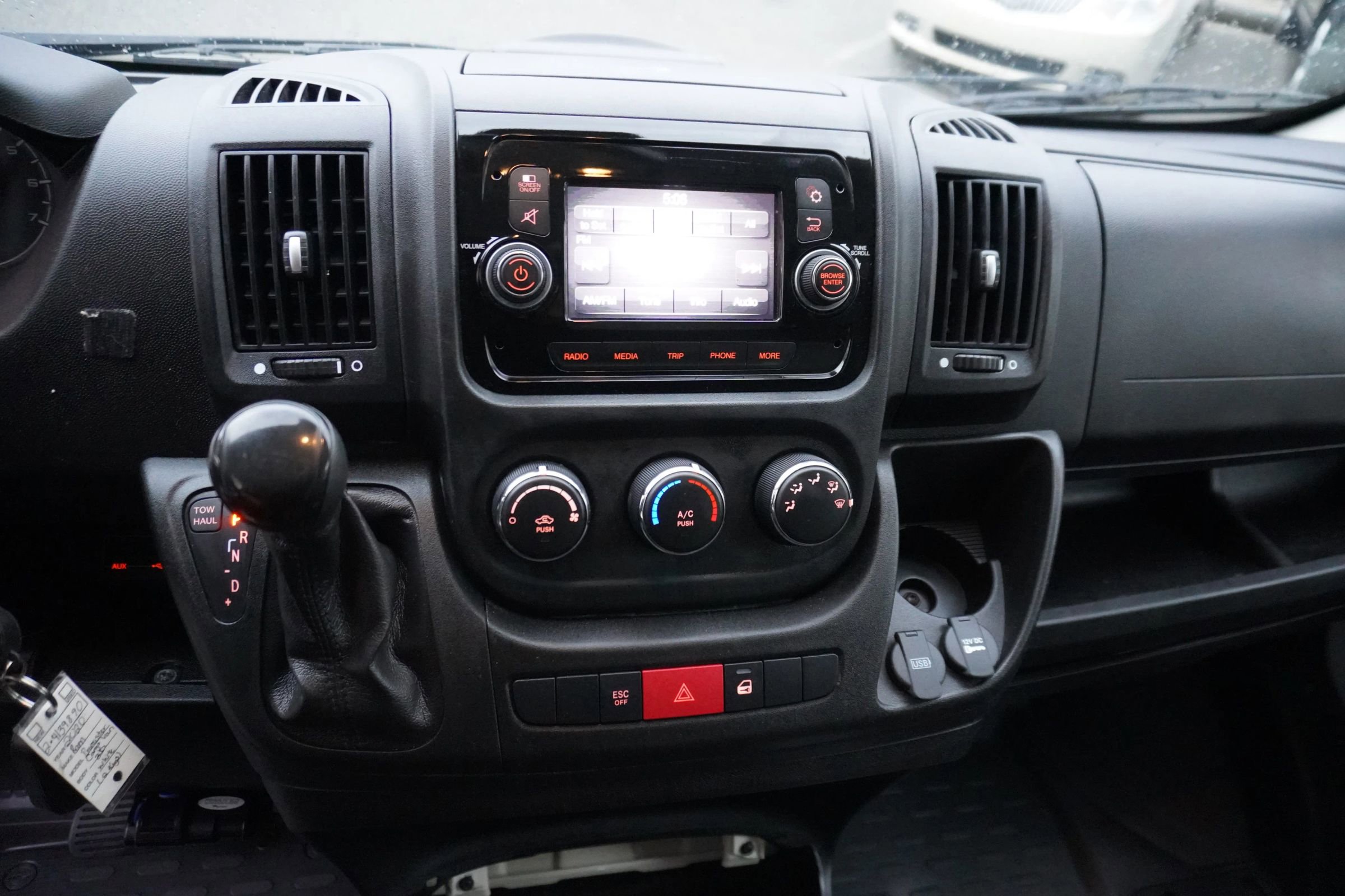 Used 2020 RAM ProMaster 1500 image 14