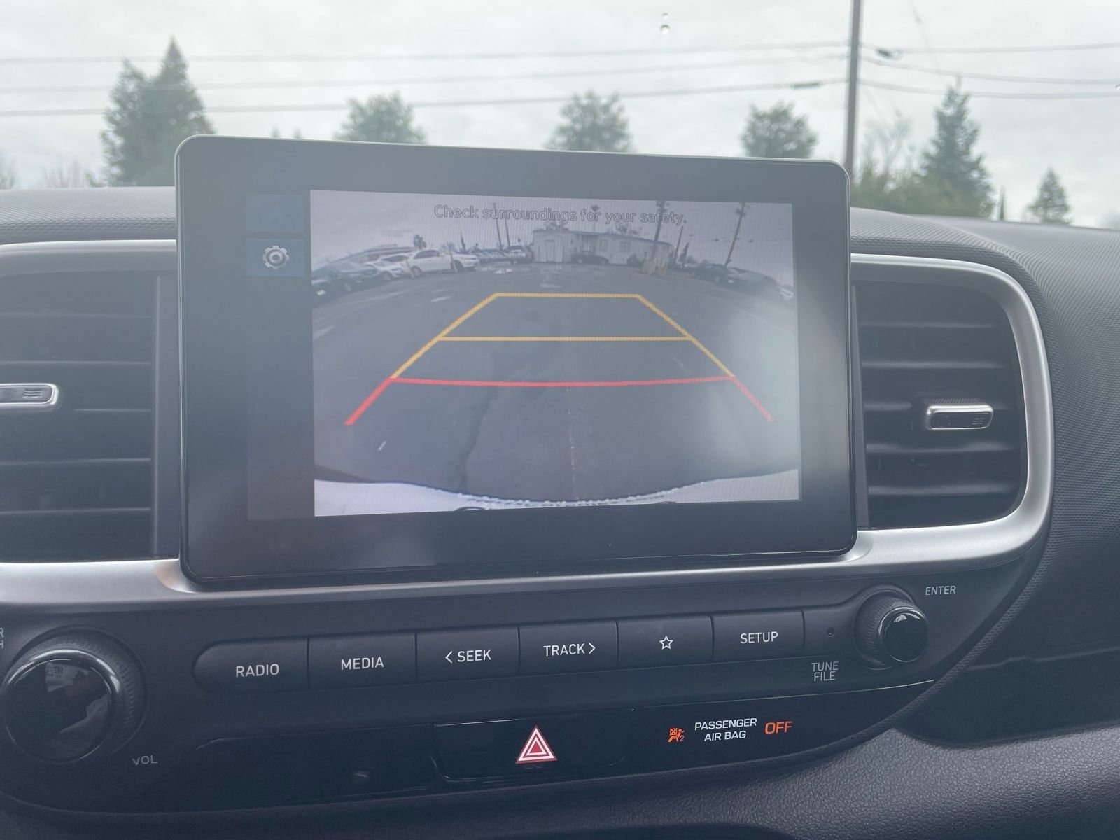 Used 2025 Hyundai Venue SEL image 20