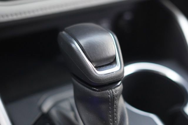 Certified 2024 Toyota Highlander XLE image 28