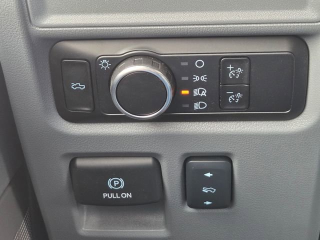 Used 2025 Ford F150 Lightning Flash AWD/4WD image 23