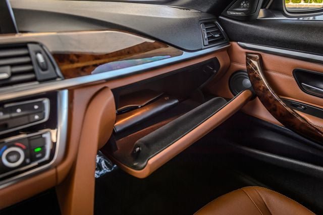 Used 2015 BMW 435i Convertible w/ Luxury Line RWD image 39