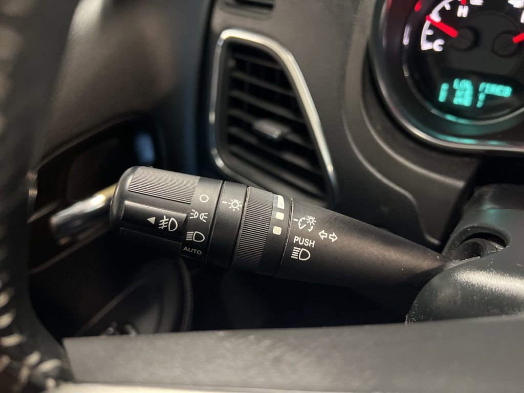 Used 2014 Chrysler 200 Limited w/ 200 S V6 Premium Group image 14