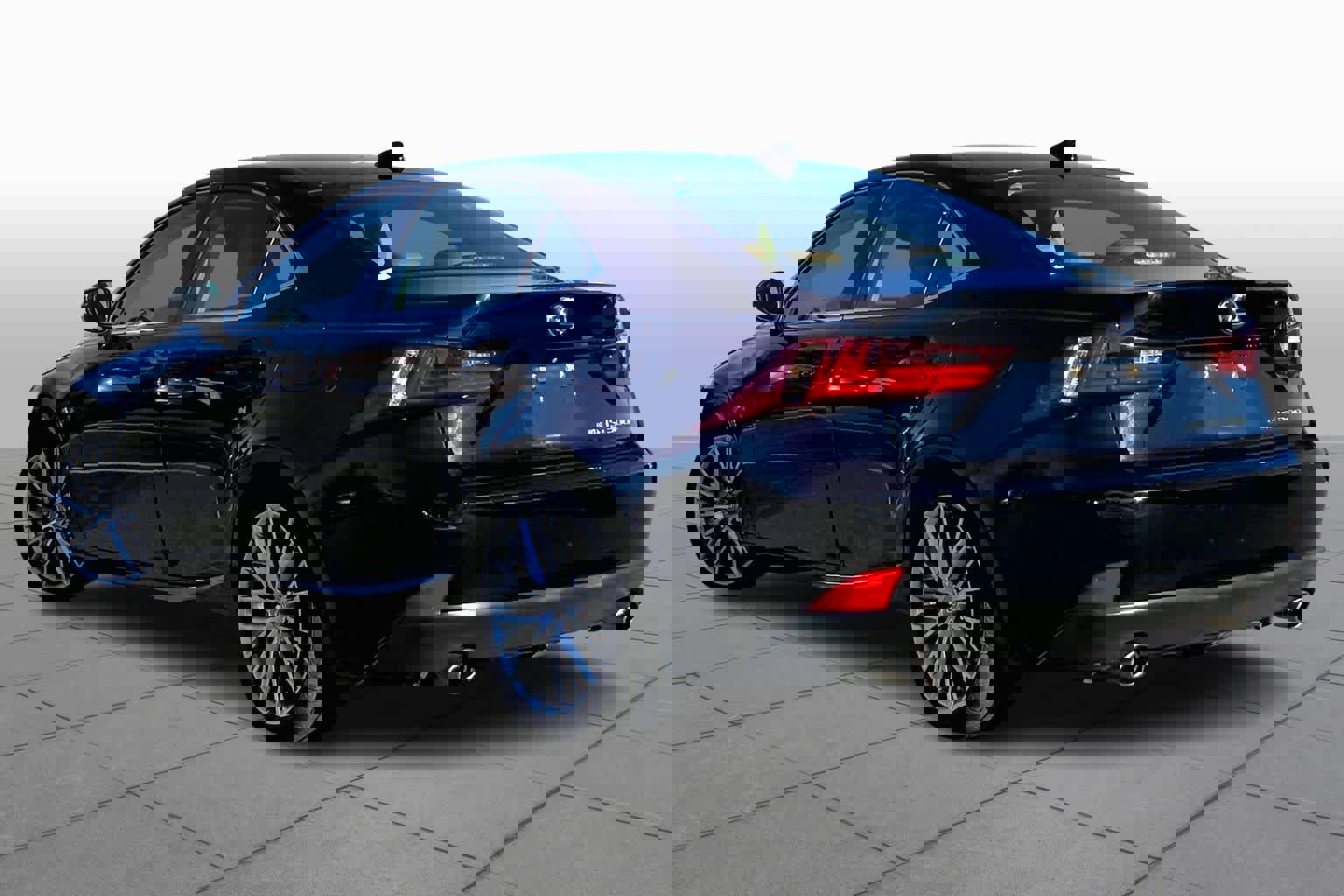 Used 2016 Lexus IS 300 AWD image 11