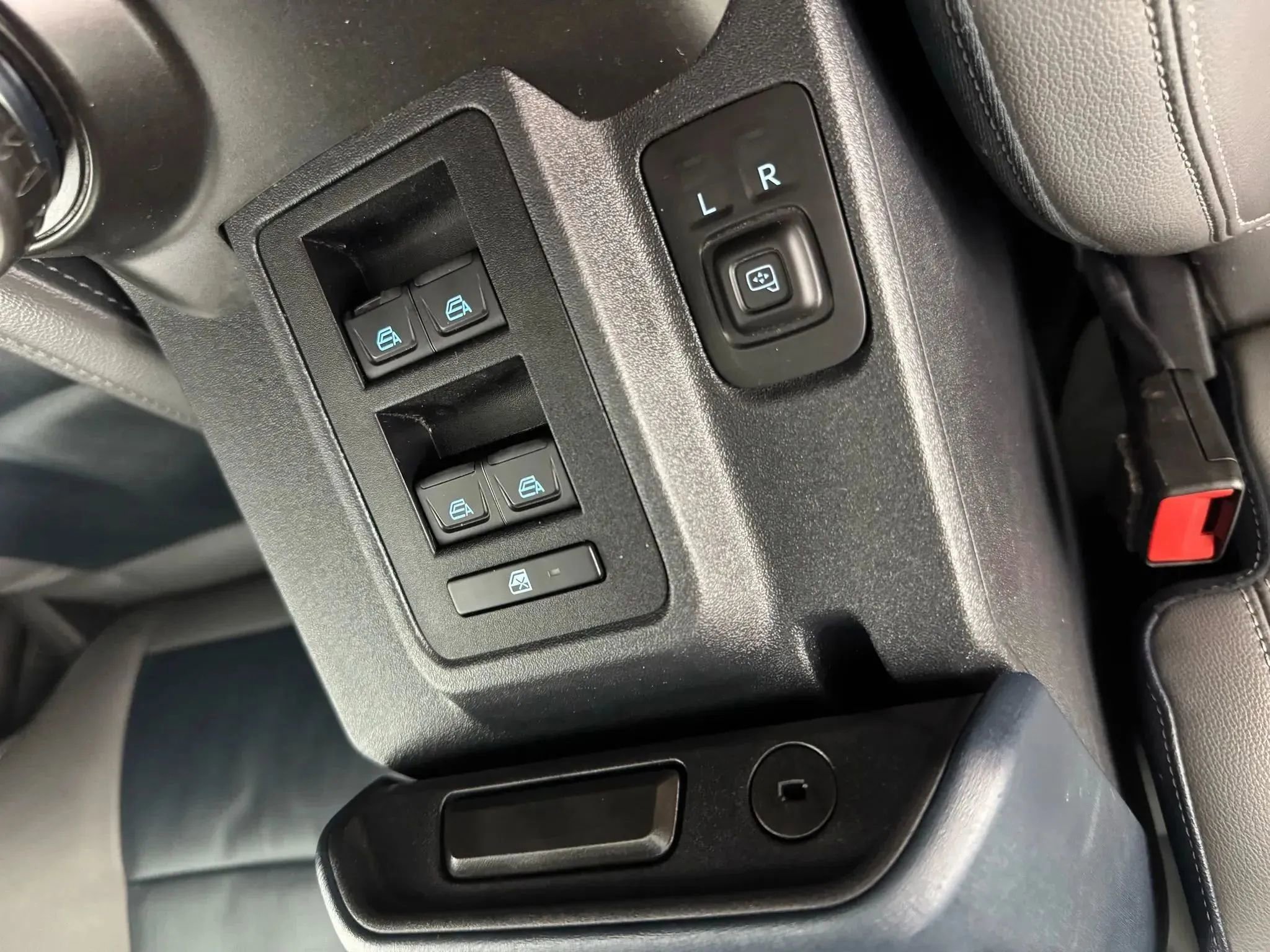 Used 2023 Ford Bronco Outer Banks image 22