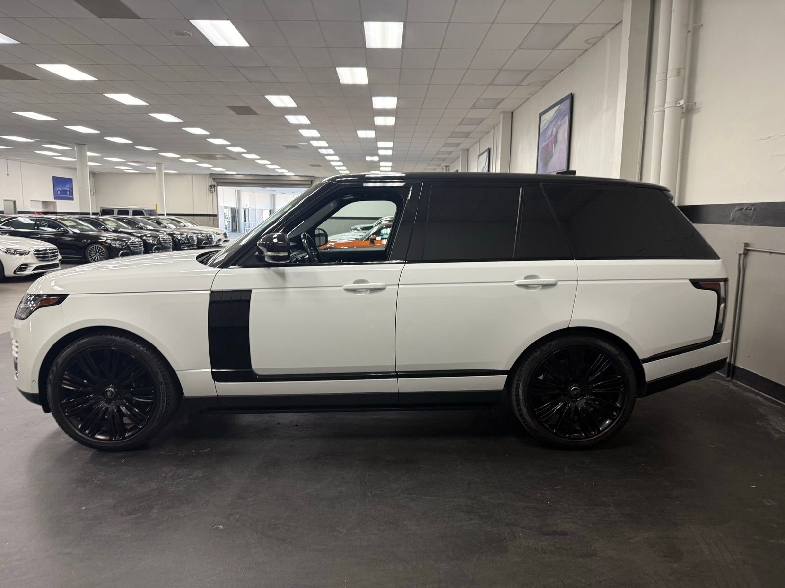 Used 2021 Land Rover Range Rover Westminster Edition image 7