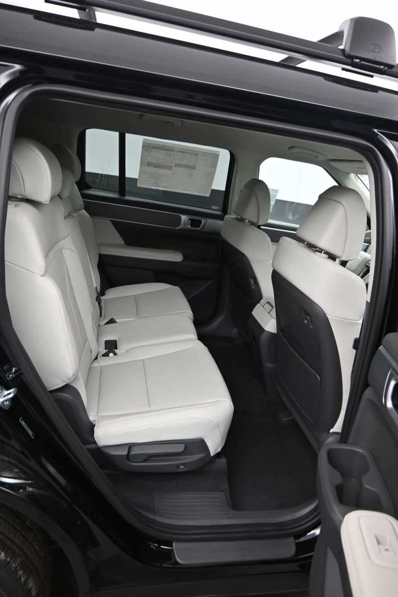 New 2026 Hyundai Santa Fe SEL AWD/4WD image 12