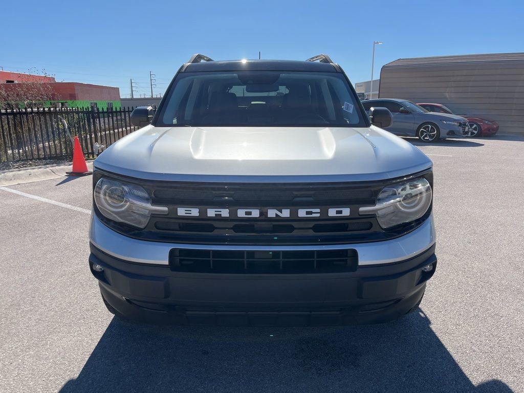 Used 2021 Ford Bronco Sport Outer Banks w/ Outer Banks Package (96D) image 2