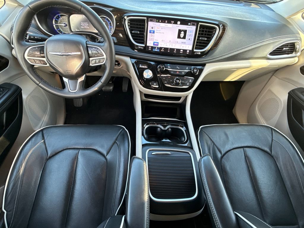 Certified 2023 Chrysler Pacifica Limited FWD image 20