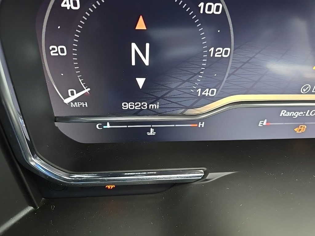 Used 2025 GMC Sierra 2500 AT4 w/ AT4 Premium Plus Package image 19