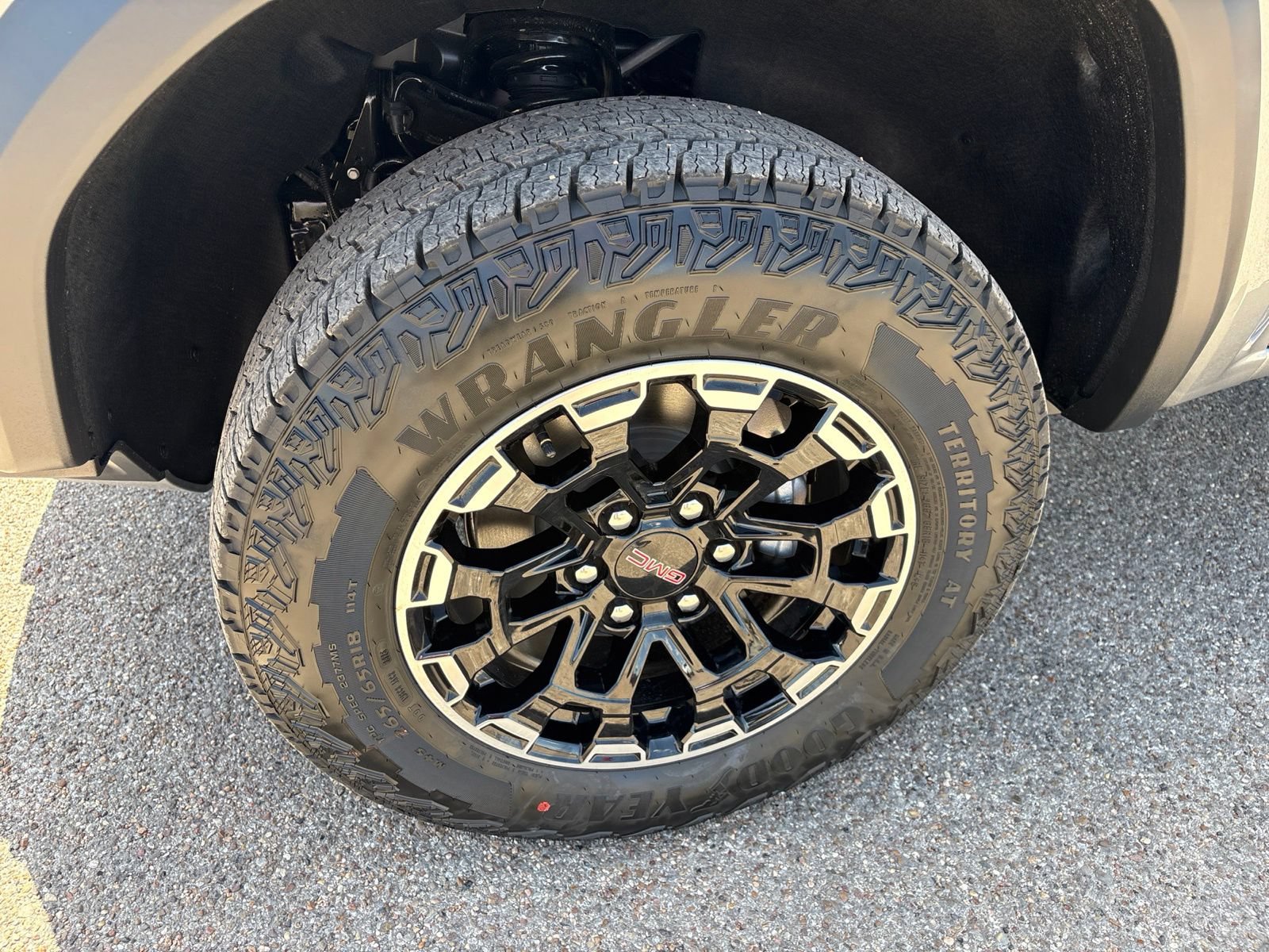 New 2026 GMC Canyon AT4 AWD/4WD image 27
