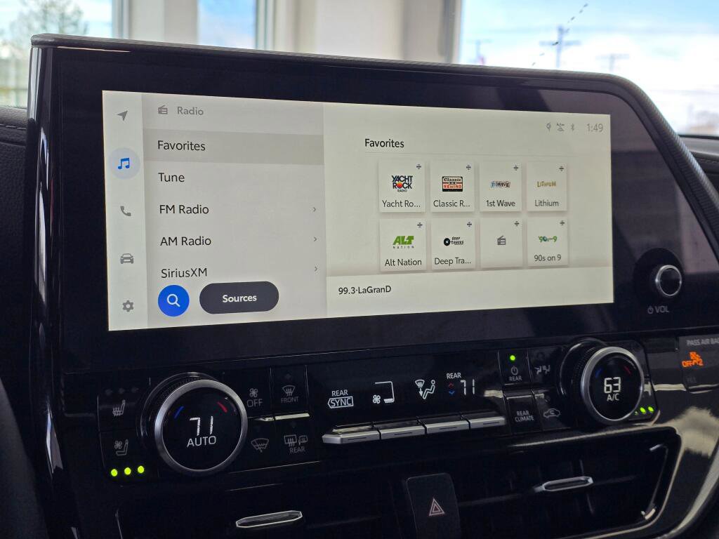 Used 2024 Toyota Highlander Platinum image 30