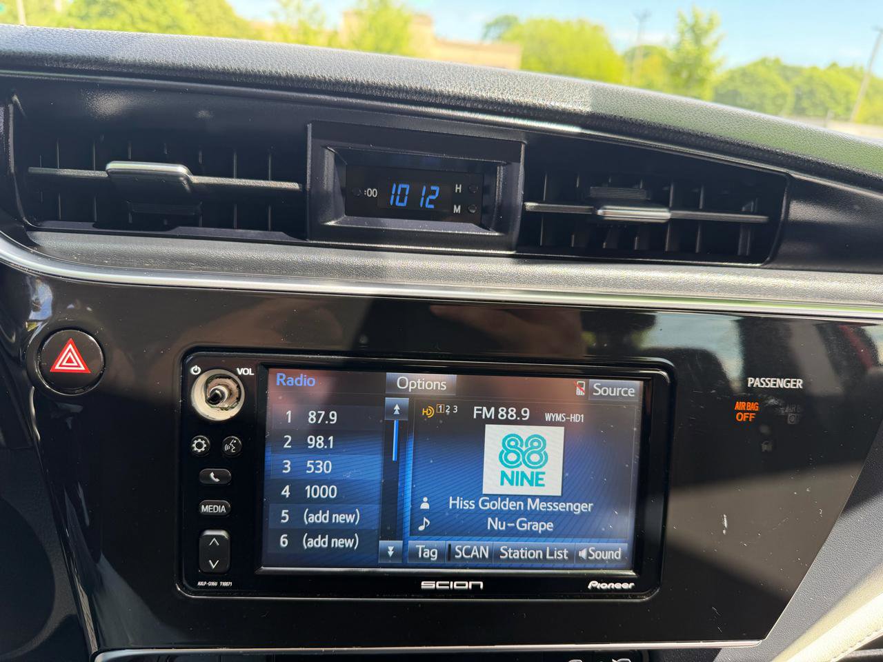Used 2016 Scion iM FWD image 12