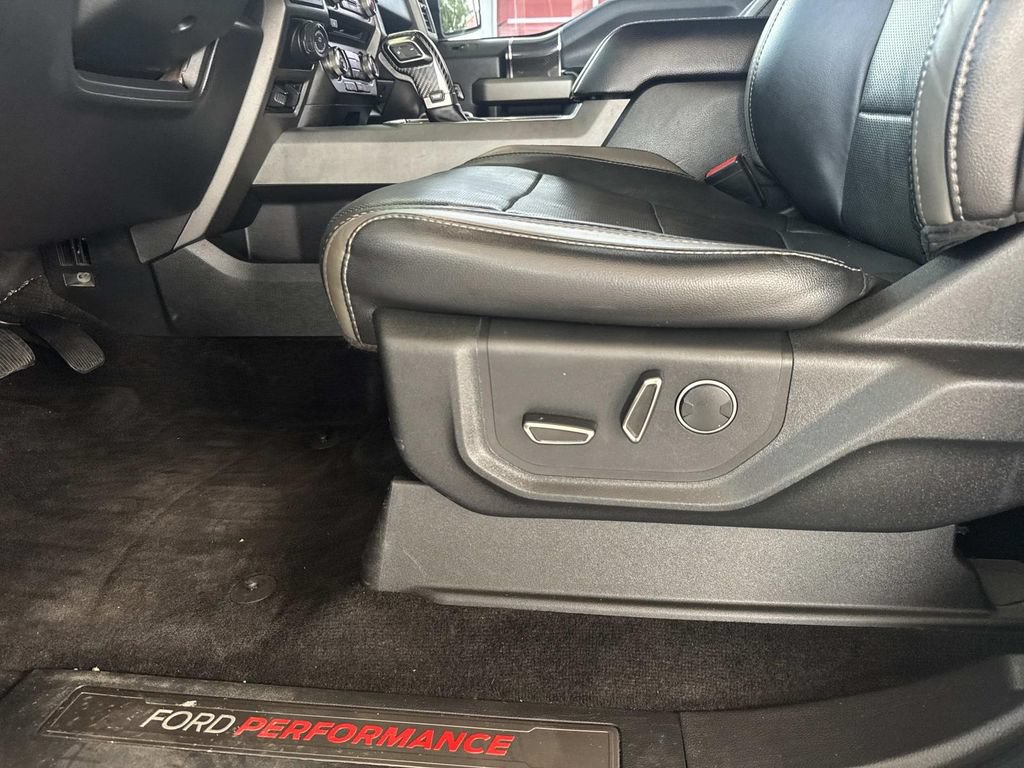 Used 2018 Ford F150 Raptor w/ Equipment Group 802A Luxury AWD/4WD image 20