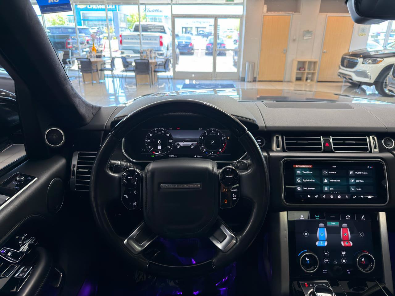 Used 2019 Land Rover Range Rover HSE AWD/4WD image 7