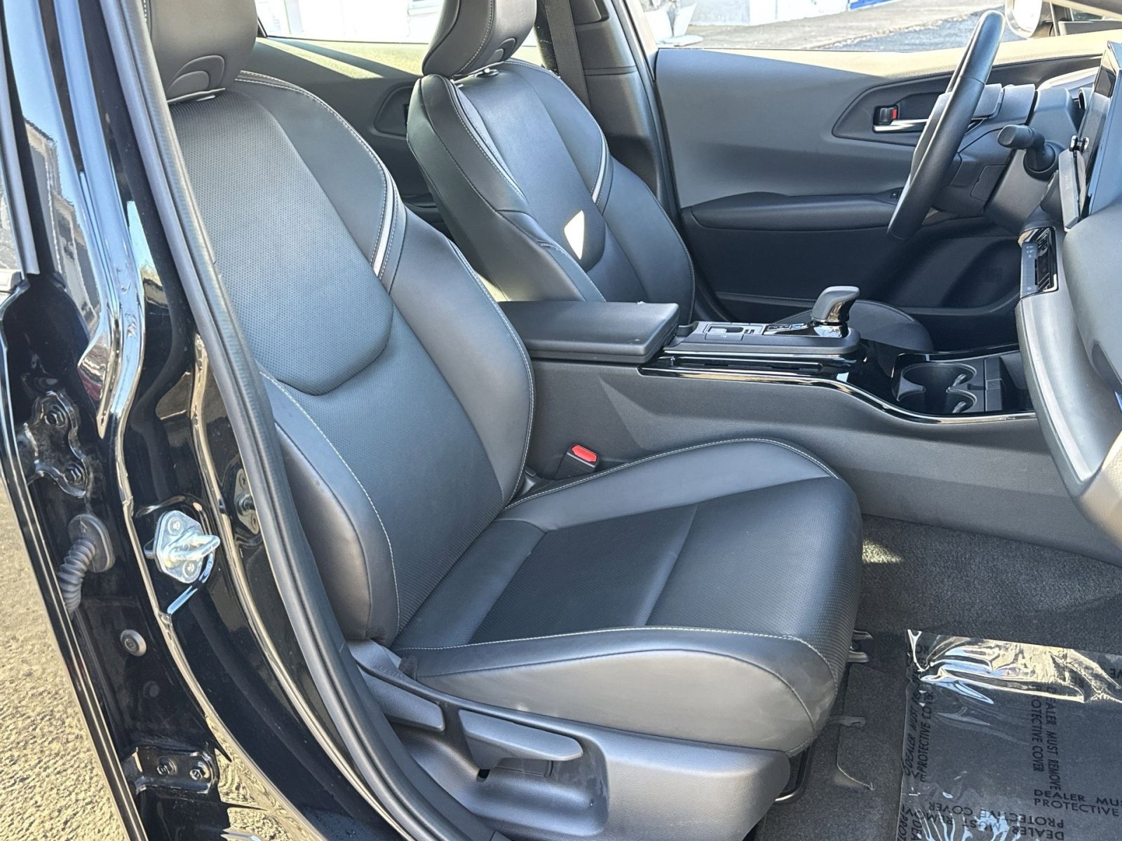 Used 2024 Toyota Prius XLE image 31