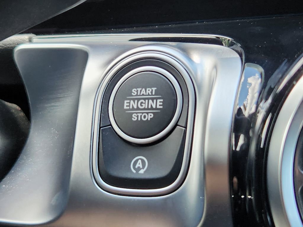 Used 2025 Mercedes-Benz GLB 250 GLB 250 image 20