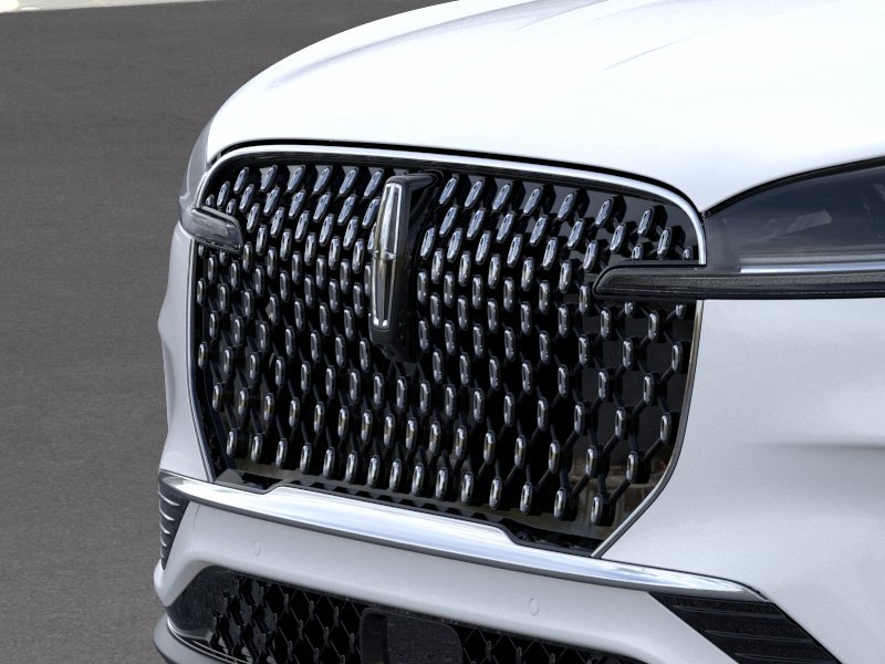 New 2026 Lincoln Aviator AWD image 39
