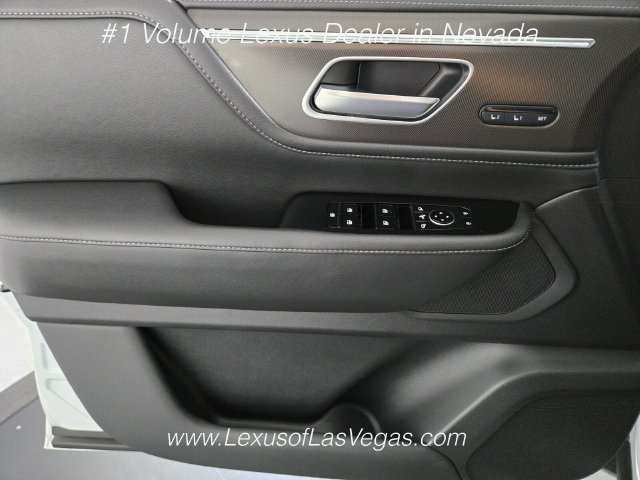 Used 2026 INFINITI QX80 Pure AWD/4WD image 30