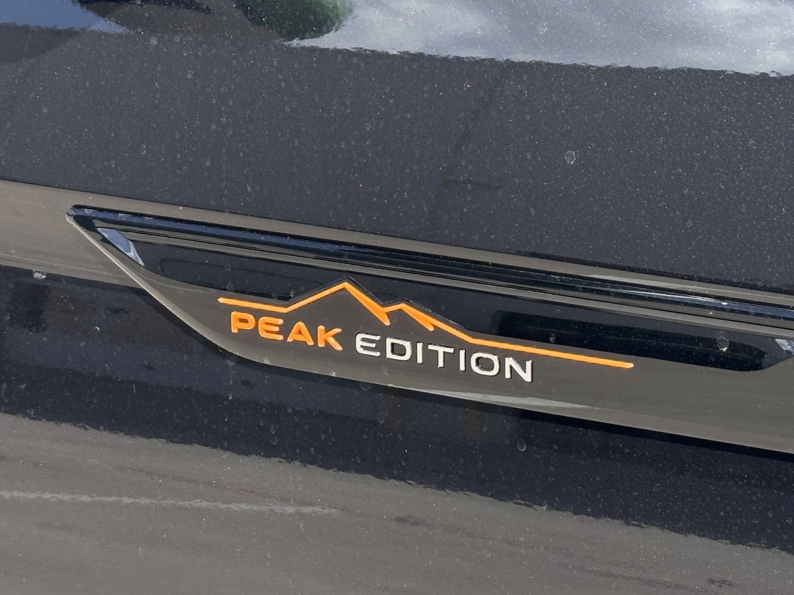 New 2026 Volkswagen Atlas Peak Edition AWD/4WD image 12
