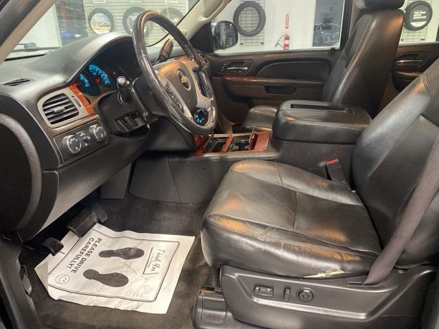 Used 2013 Chevrolet Tahoe LTZ image 26