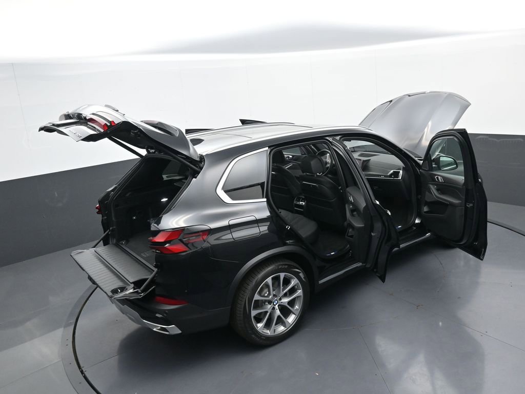New 2026 BMW X5 xDrive40i w/ Premium Package image 43