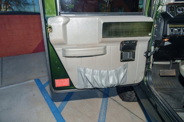 Used 2000 HUMMER H1 4-Door Wagon image 15