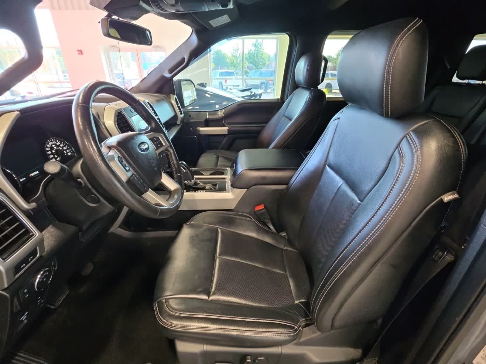Used 2019 Ford F150 Lariat w/ Equipment Group 502A Luxury AWD/4WD image 19