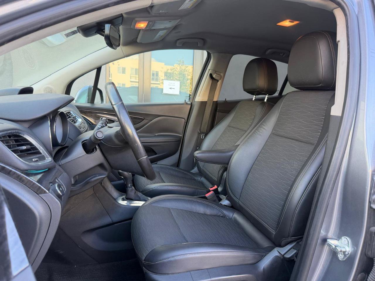 Used 2015 Buick Encore Convenience FWD image 15