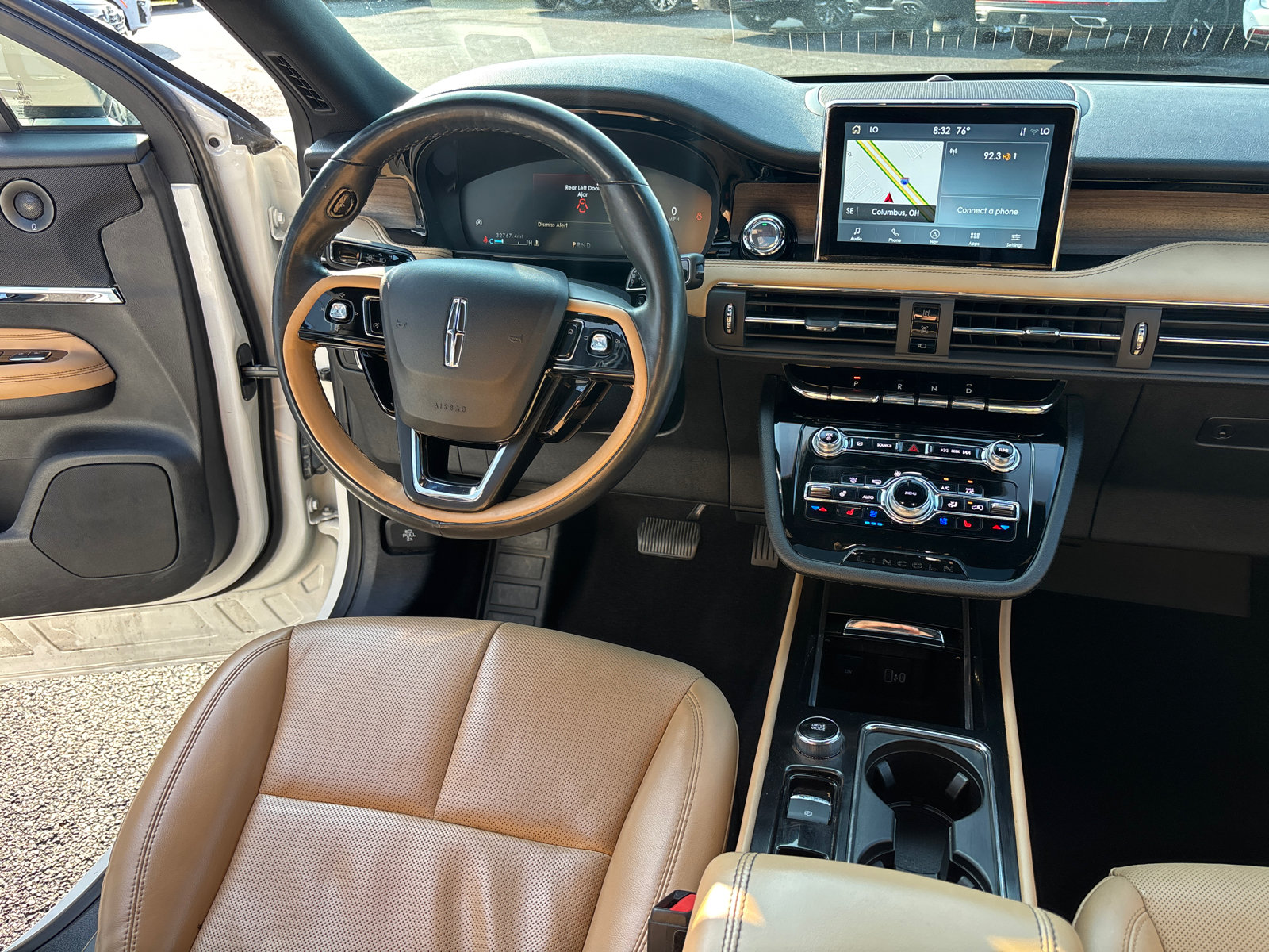 Certified 2022 Lincoln Corsair Reserve w/ Luxury Package AWD/4WD image 30