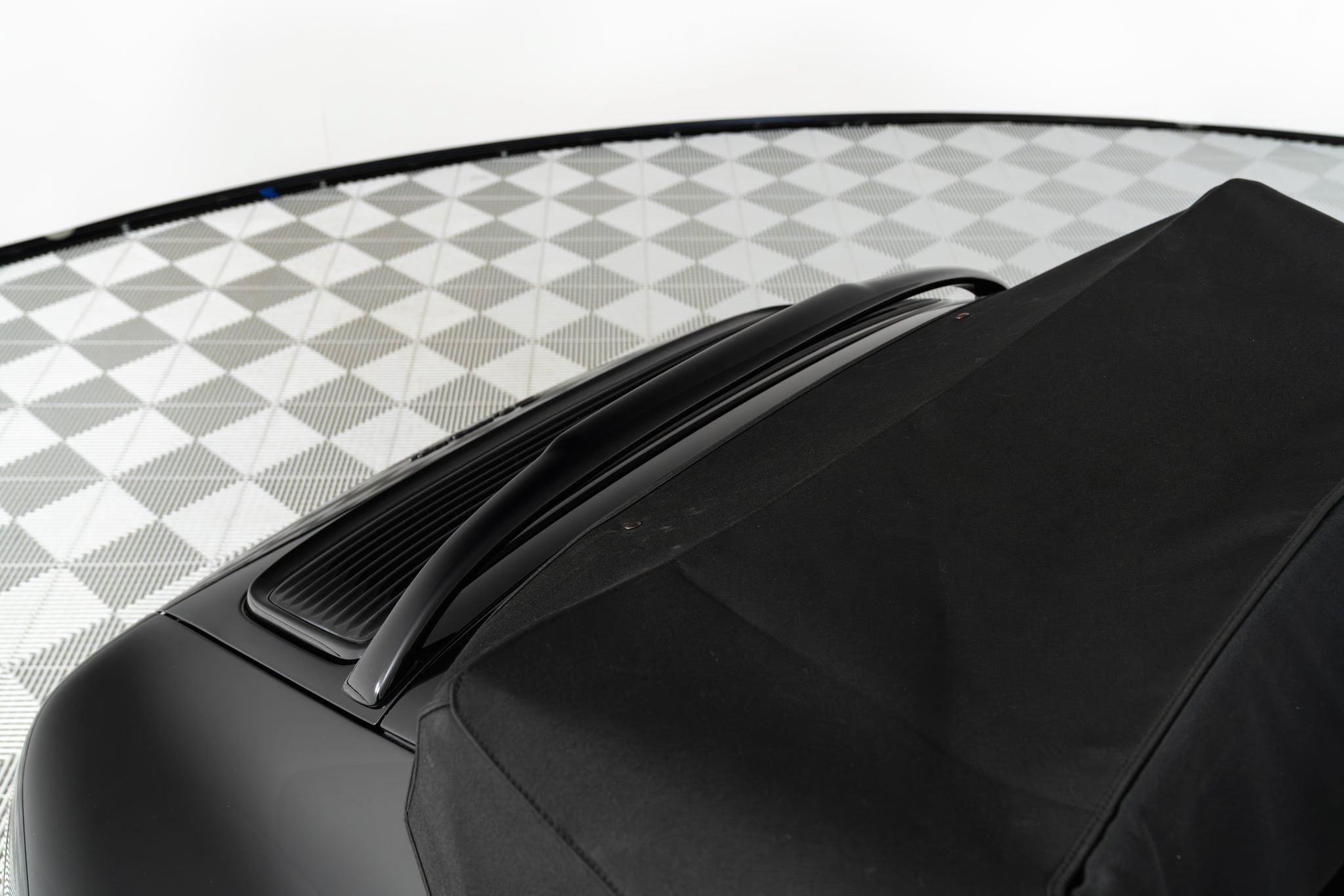 Used 1996 Porsche 911 Carrera RWD image 23