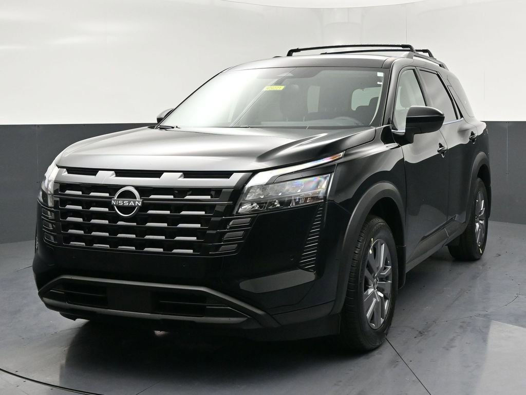 New 2026 Nissan Pathfinder SV image 3