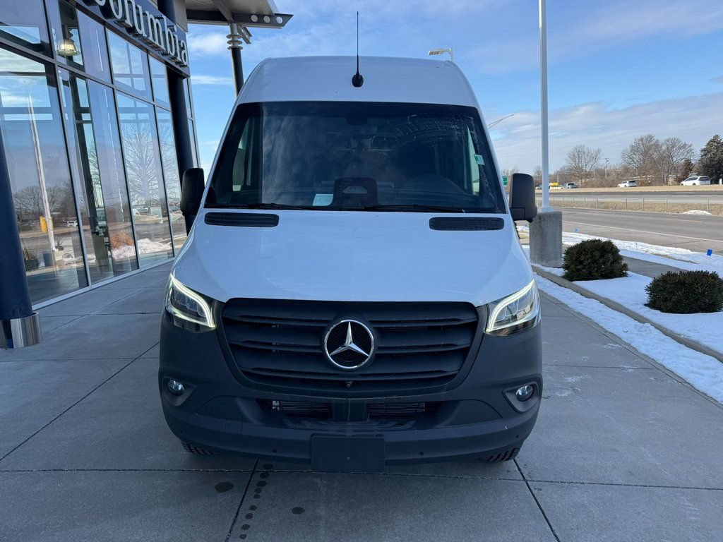 New 2025 Mercedes-Benz Sprinter 2500 image 2