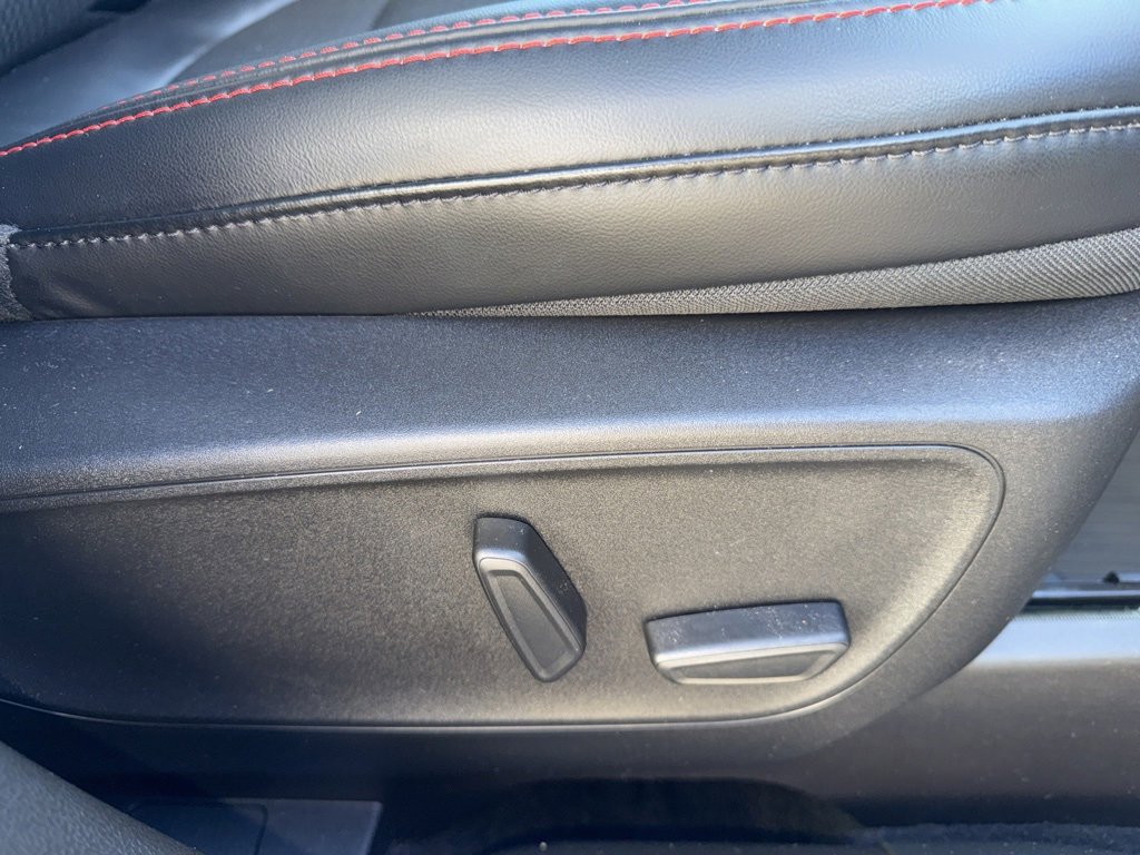 Used 2024 Ford Escape ST-Line Select w/ Tech Pack #2 image 28