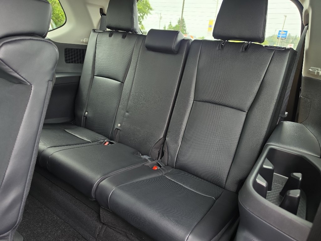 New 2026 Toyota Grand Highlander AWD Hybrid image 19