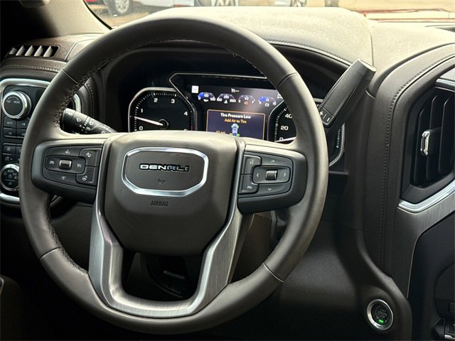 Used 2023 GMC Sierra 3500 Denali w/ Technology Package image 13