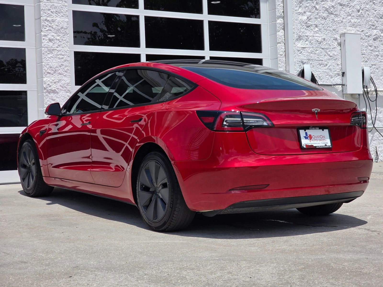 Used 2021 Tesla Model 3 Standard Range RWD image 5