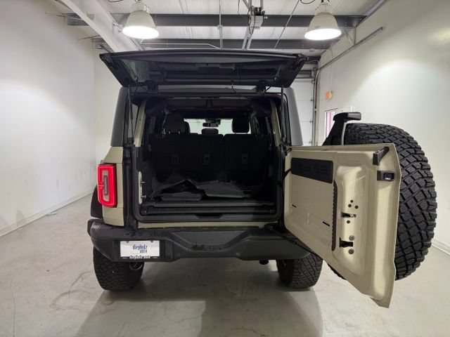 Used 2022 Ford Bronco Everglades AWD/4WD image 8