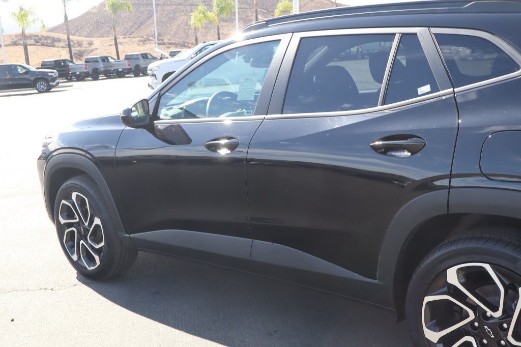 New 2026 Chevrolet Trax RS w/ Driver Confidence Package FWD image 14