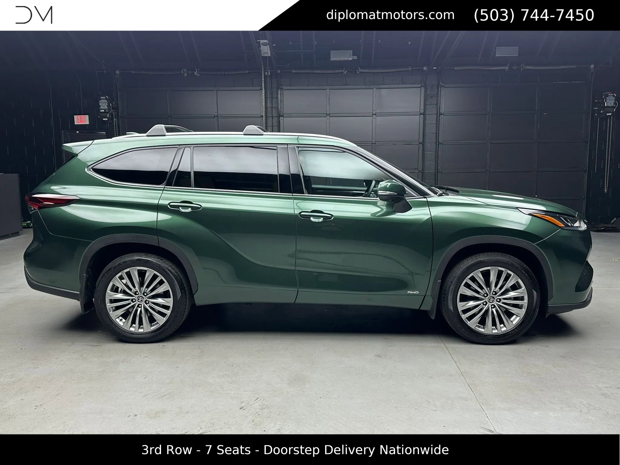 Used 2025 Toyota Highlander Platinum image 8