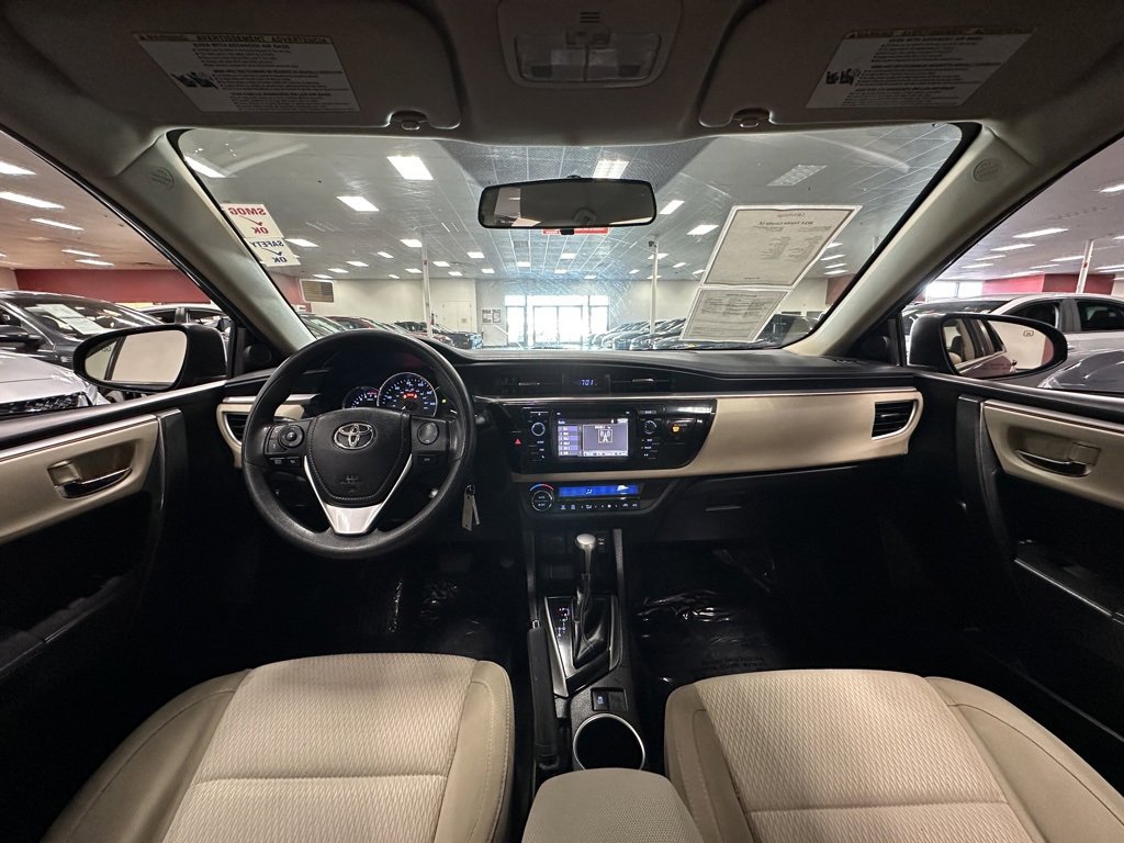Used 2014 Toyota Corolla LE image 24